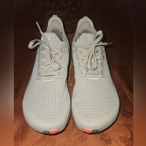 Flux Footwear Adapt Runner Shoe 5.5 W 4M